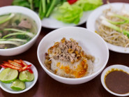 Đã lên Gia Lai phải tìm ăn phở khô hai tô