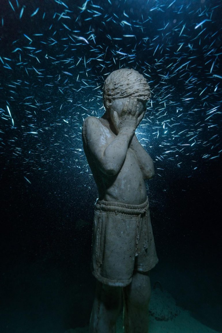 "Lạc trôi" với vẻ đẹp kỳ ảo của bảo tàng dưới đáy biển - 3
