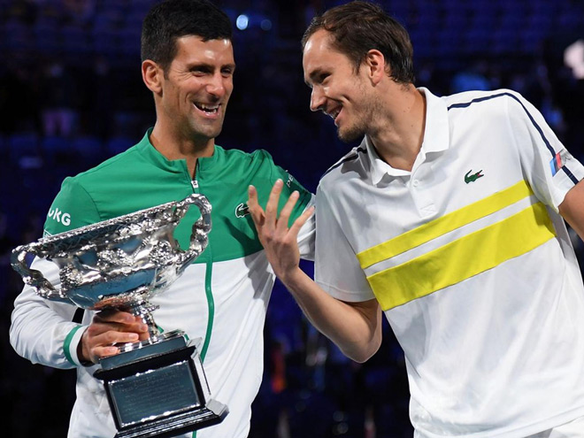 Nóng nhất thể thao tối 21/8: Daniil Medvedev tâng bốc Novak Djokovic - 1