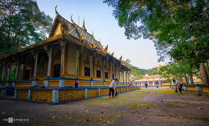 Ngôi chùa Khmer gây tò mò về câu chuyện lợn 5 móng - 1