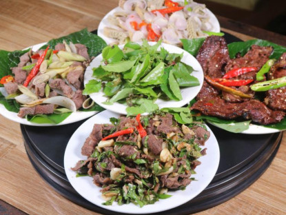 Ăn gì - Thịt trâu lá trơng – Top “20 món ăn Việt Nam mới lạ” ở Quảng Trị