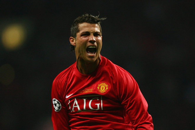 Choáng Ronaldo hưởng lương &#34;khủng&#34; nhất MU, hơn De Gea - Pogba bao nhiêu? - 2