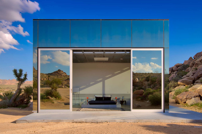 Căn nhà vô hình giữa sa mạc có giá 2.700 USD mỗi đêm - 4