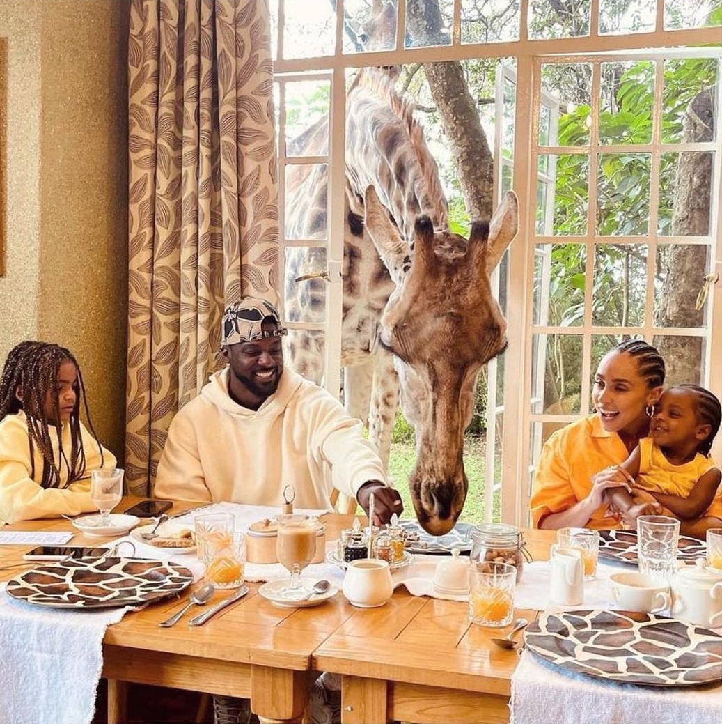 Khách sạn hươu cao cổ độc đáo ở Kenya - 9