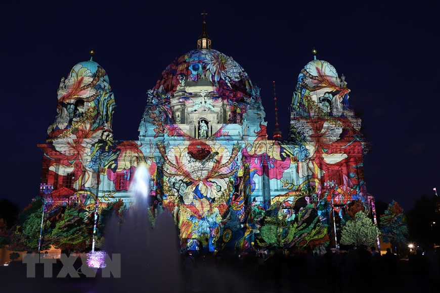 Lễ hội ánh sáng lung linh, huyền ảo tại thủ đô Berlin của Đức - 3