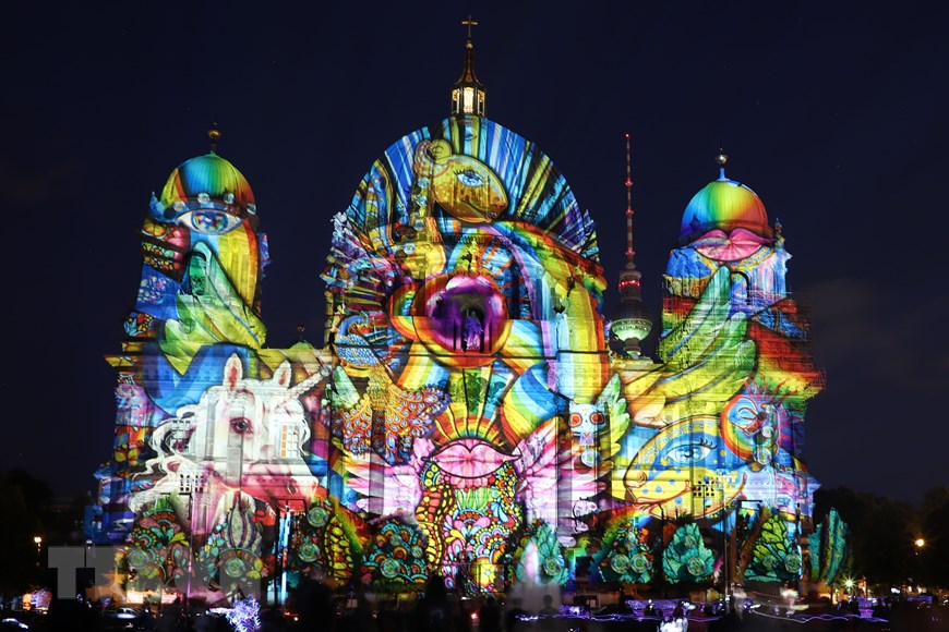 Lễ hội ánh sáng lung linh, huyền ảo tại thủ đô Berlin của Đức - 5
