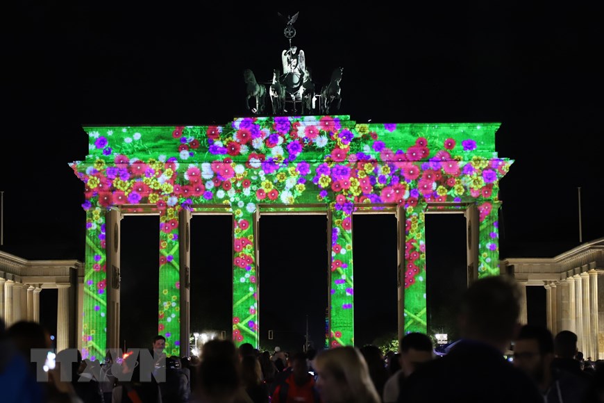 Lễ hội ánh sáng lung linh, huyền ảo tại thủ đô Berlin của Đức - 7