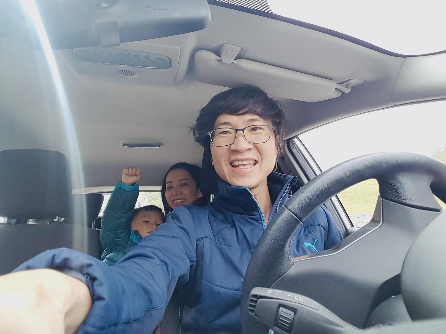 Gia đình Việt chia sẻ kinh nghiệm đi nước ngoài bằng ô tô tự lái - 1