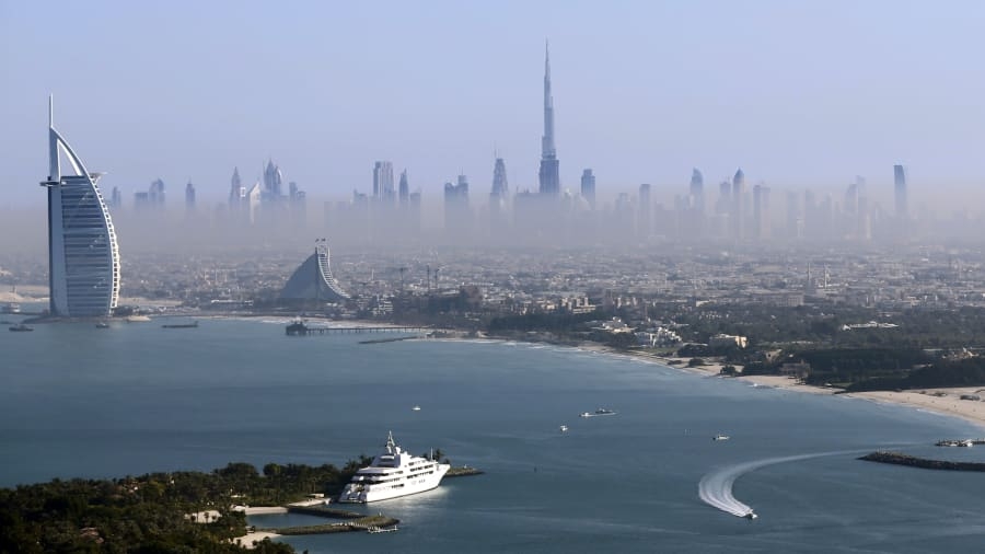 Khám phá bên trong tòa nhà chọc trời cao nhất thế giới ở Dubai - 3