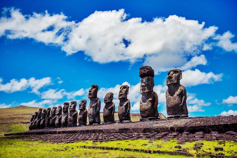 Giải mã bí ẩn về những tượng đá khổng lồ kì lạ trên đảo Phục Sinh - 4