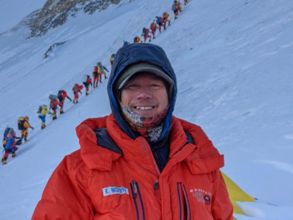 Chuyện hay - Kỹ sư người Việt lên đỉnh Everest