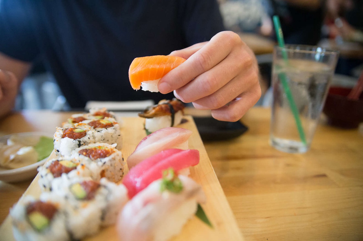 Cách ăn sushi chuẩn kiểu Nhật - 1