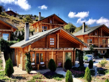 Ở đâu - ‘Mục sở thị’ Hyades Mountain Resort, khách sạn trong hang làm từ 1000 mảnh gỗ ở Hy Lạp
