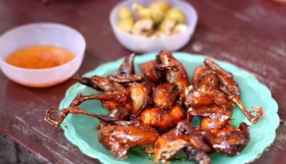 Lonely Planet: “Việt Nam là một trong những điểm đến có ẩm thực đường phố ngon nhất thế giới” - 10