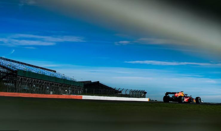 Đua xe F1, Austrian GP: Tấn công “lãnh địa” của Red Bull - 2