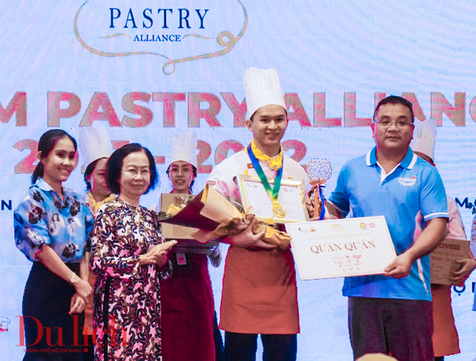 Tìm ra quán quân cuộc thi đầu bếp bánh Tài năng Việt 2022  - 9