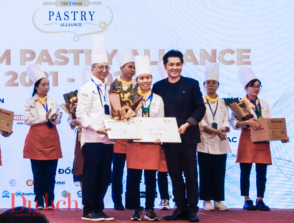 Tìm ra quán quân cuộc thi đầu bếp bánh Tài năng Việt 2022  - 8