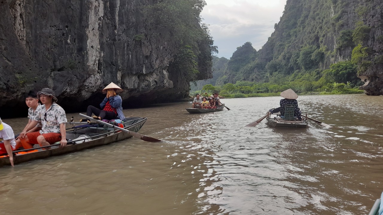 Nhiều du khách Việt Nam sẽ đi du lịch bất chấp mọi sự gián đoạn - 3