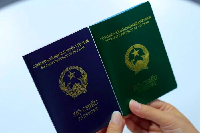 Điểm khác biệt giữa hộ chiếu mẫu cũ và mẫu mới - 1