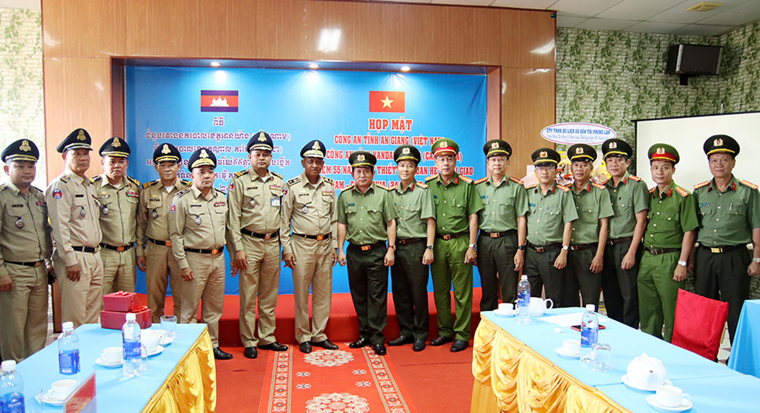 Công an An Giang đẩy mạnh hợp tác với Campuchia để ổn định an ninh biên giới - 2