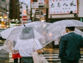  - Chiếc ô trong suốt ở Nhật Bản: Nét văn hóa không thể thiếu của đất nước mặt trời mọc