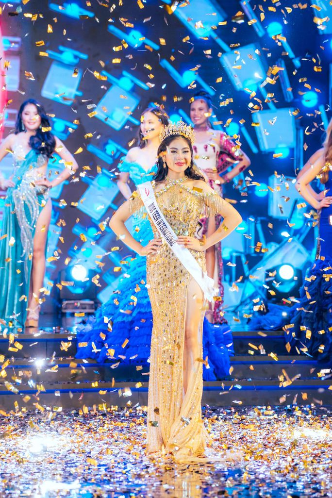 Nhan sắc nữ sinh Việt đăng quang cuộc thi Hoa hậu Thanh thiếu niên quốc tế - 2