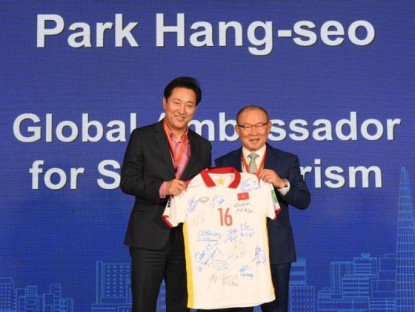 Chuyển động - HLV Park Hang Seo làm Đại sứ du lịch toàn cầu