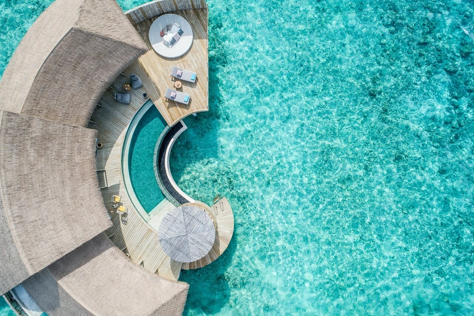 10 resort tren mat nuoc dang tien o maldives - 7