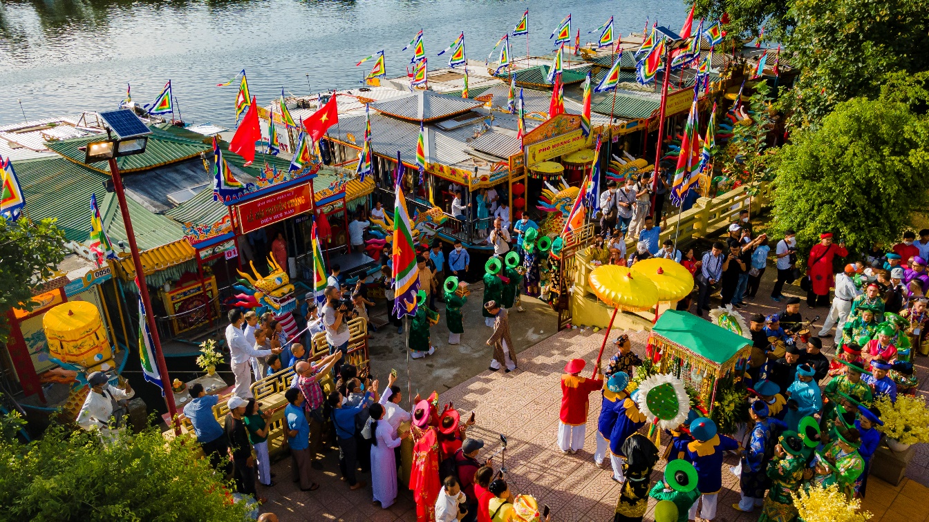 Đặc sắc lễ hội Điện Huệ Nam - Festival văn hóa dân gian, cộng đồng đặc trưng của Huế - 1