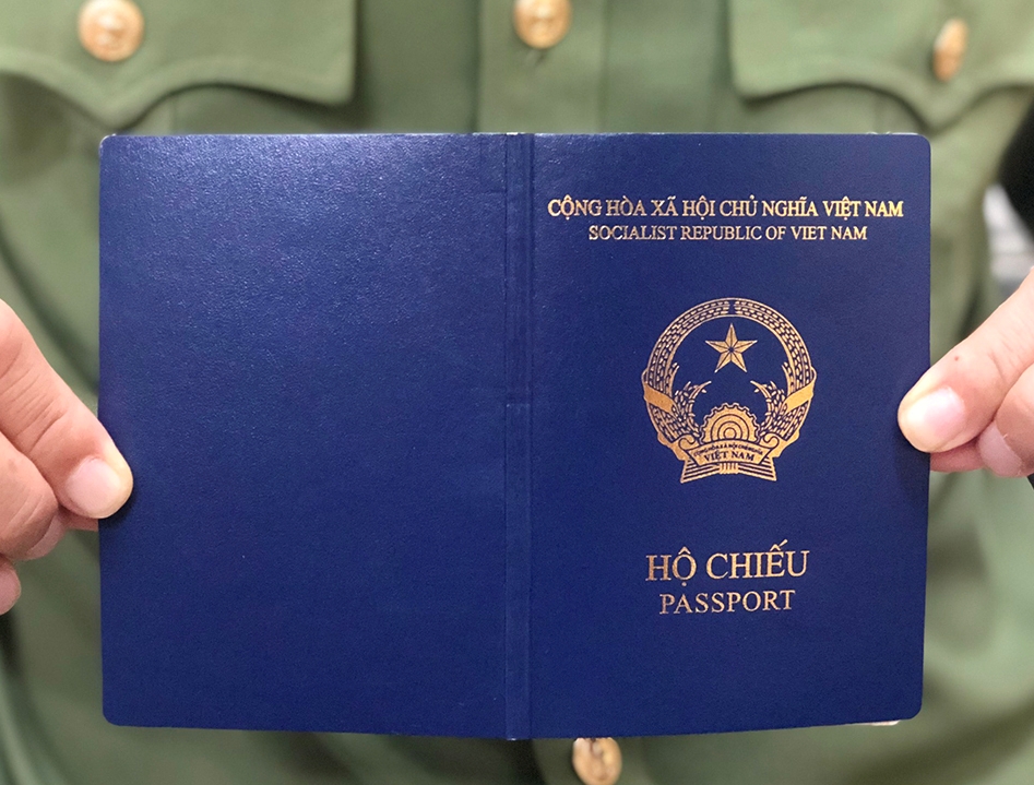 Vương quốc Anh vẫn tiếp tục chấp nhận hộ chiếu mới của Việt Nam - 1