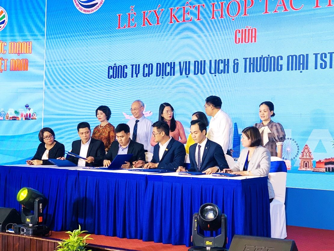 Giám đốc Sở Du lịch TP.HCM: "Liên kết sức mạnh du lịch Việt Nam 2022” tạo sức bật mới - 5