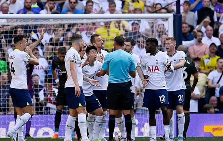 Tottenham đứng đầu NHA, sẵn sàng phục thù Chelsea: Giật mình “đội quân khổng lồ” - 2