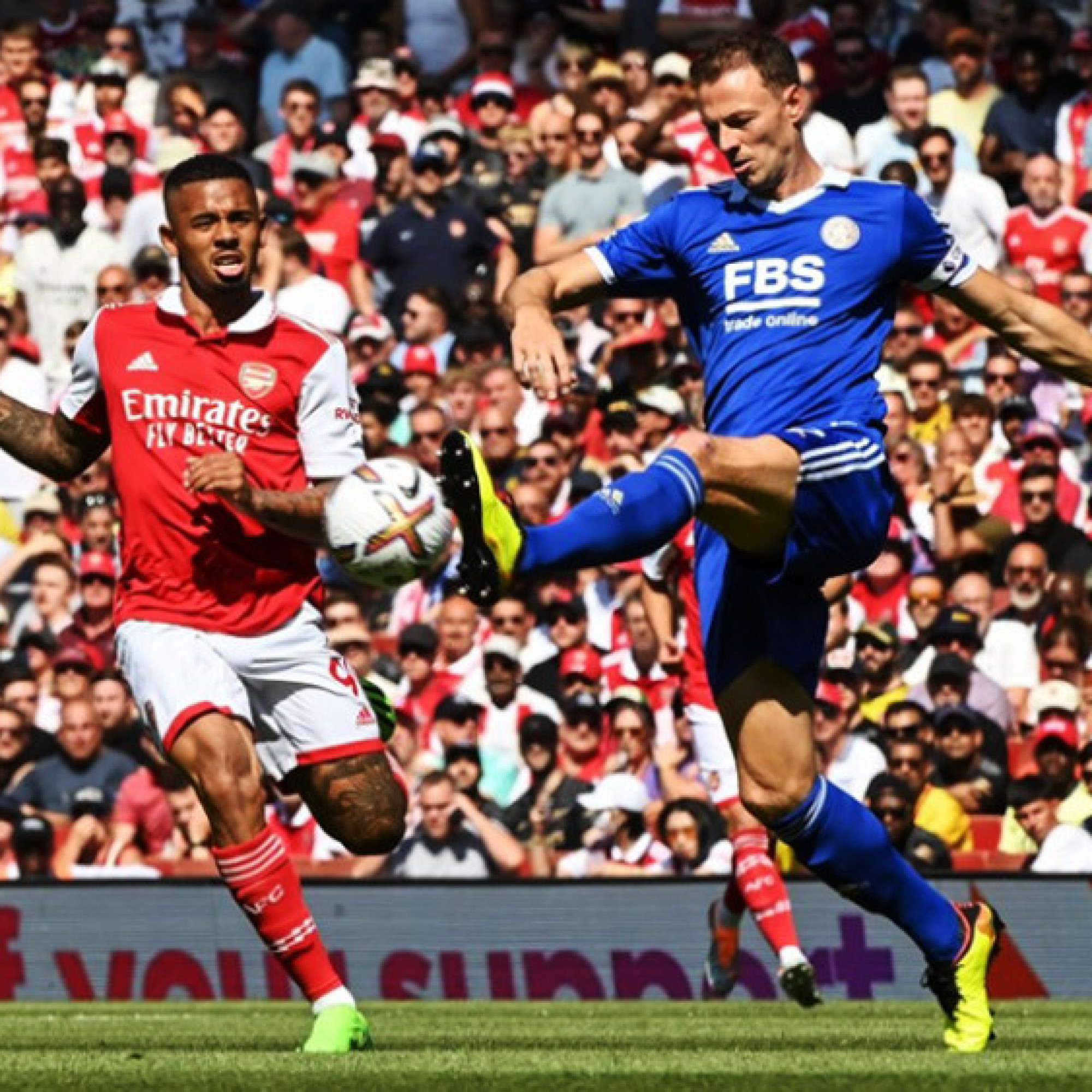 - Kết quả bóng đá Arsenal - Leicester City: Cú đúp Jesus, rượt đuổi 6 bàn điên rồ (Vòng 2 Ngoại hạng Anh)
