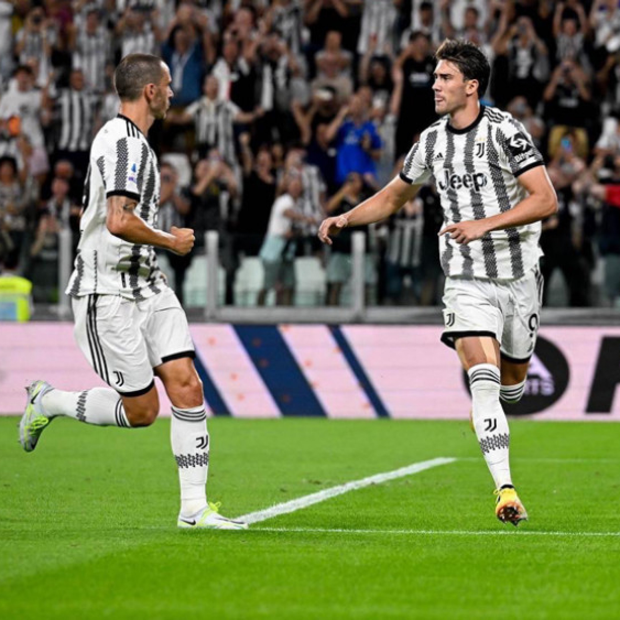  - Kết quả bóng đá Juventus – Sassuolo: "Thiên thần" bùng nổ, mãn nhãn 3 bàn (Vòng 1 Serie A)
