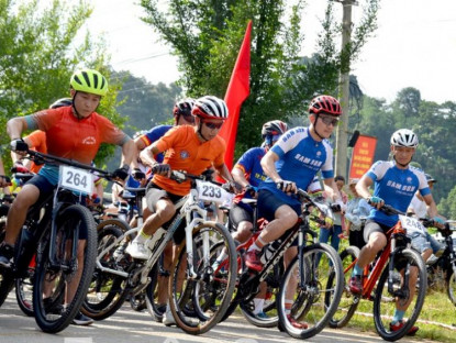Tin trong nước - Giải đua xe đạp địa hình Tuyên Quang mở rộng