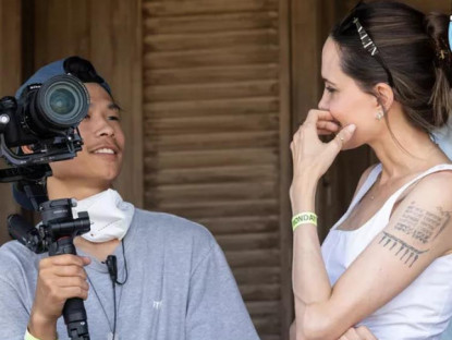 Giải trí - Angelina Jolie nhận xét gì về Pax Thiên?