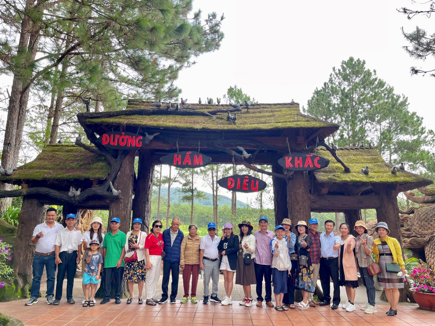 Lữ hành Saigontourist triển khai hơn 100 hành trình tour đặc sắc dịp 2/9 - 1