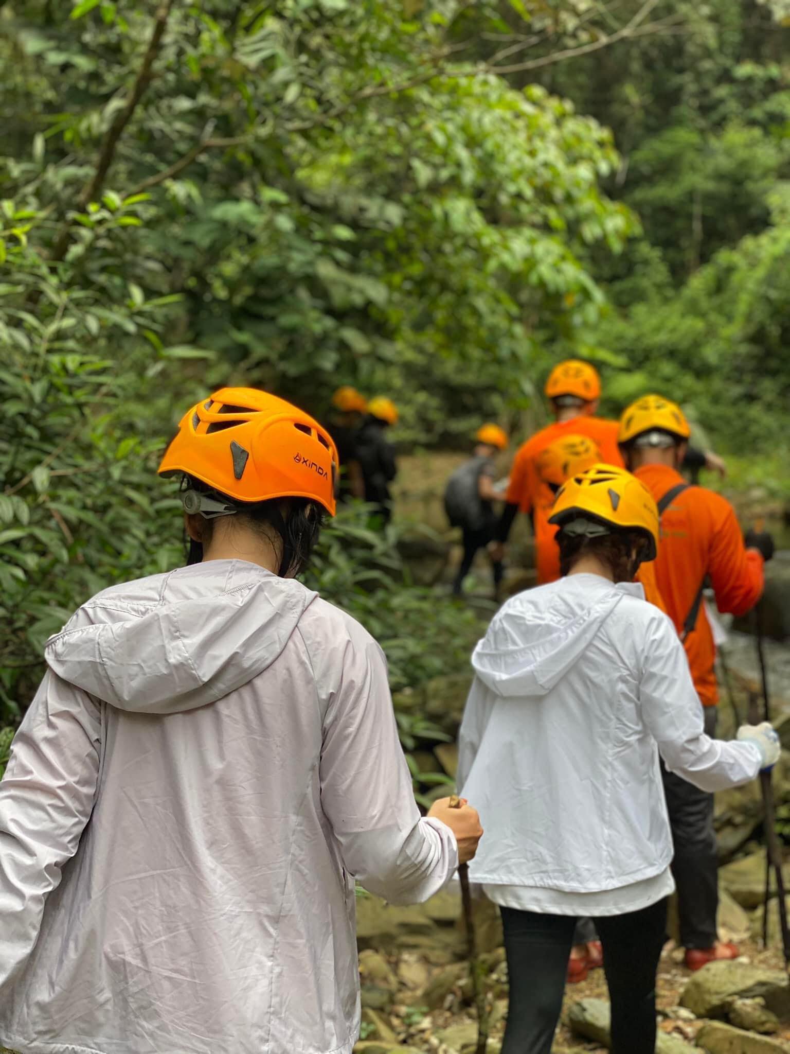 Vượt thác Dương Cầm tìm về thiên nhiên hoang sơ ở miền Tây Nam Quảng Bình - 7