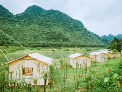 Chuyện hay - Trải nghiệm cắm trại &quot;thật chill&quot; trong núi rừng Phong Nha - Kẻ Bàng