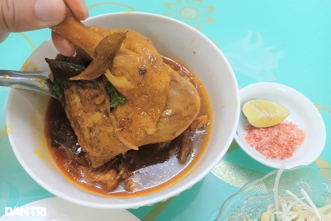 Top 100 món ăn đặc sản Việt Nam gọi tên cà ri vịt, bánh củ cải Bạc Liêu - 1