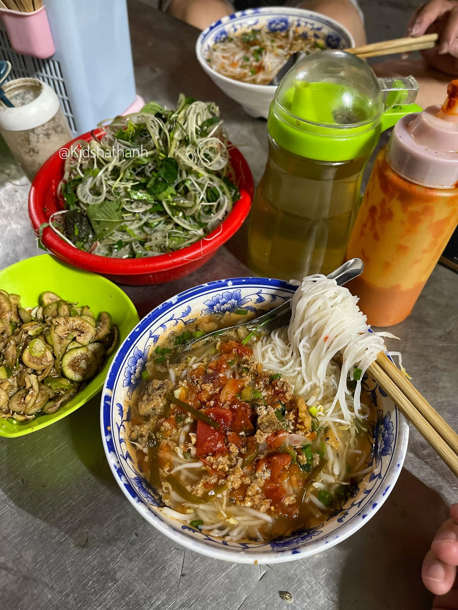 Theo chân chàng trai 29 tuổi khám phá food tour Nam Định - 6