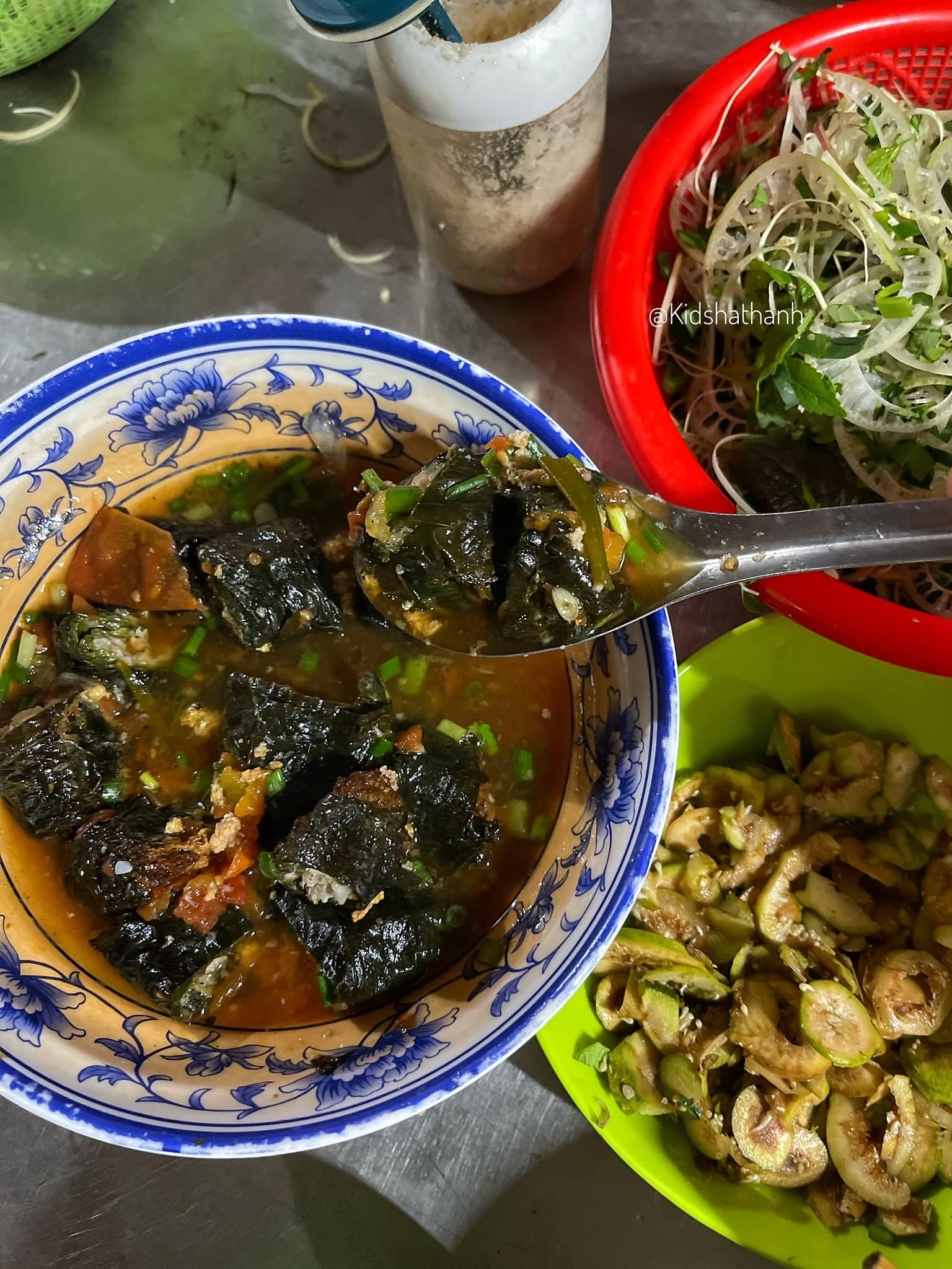 Theo chân chàng trai 29 tuổi khám phá food tour Nam Định - 17