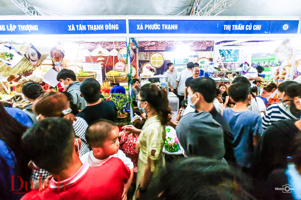 Hàng ngàn lượt du khách đổ về Chợ quê ẩm thực Củ Chi thưởng thức món ngon dân dã - 5
