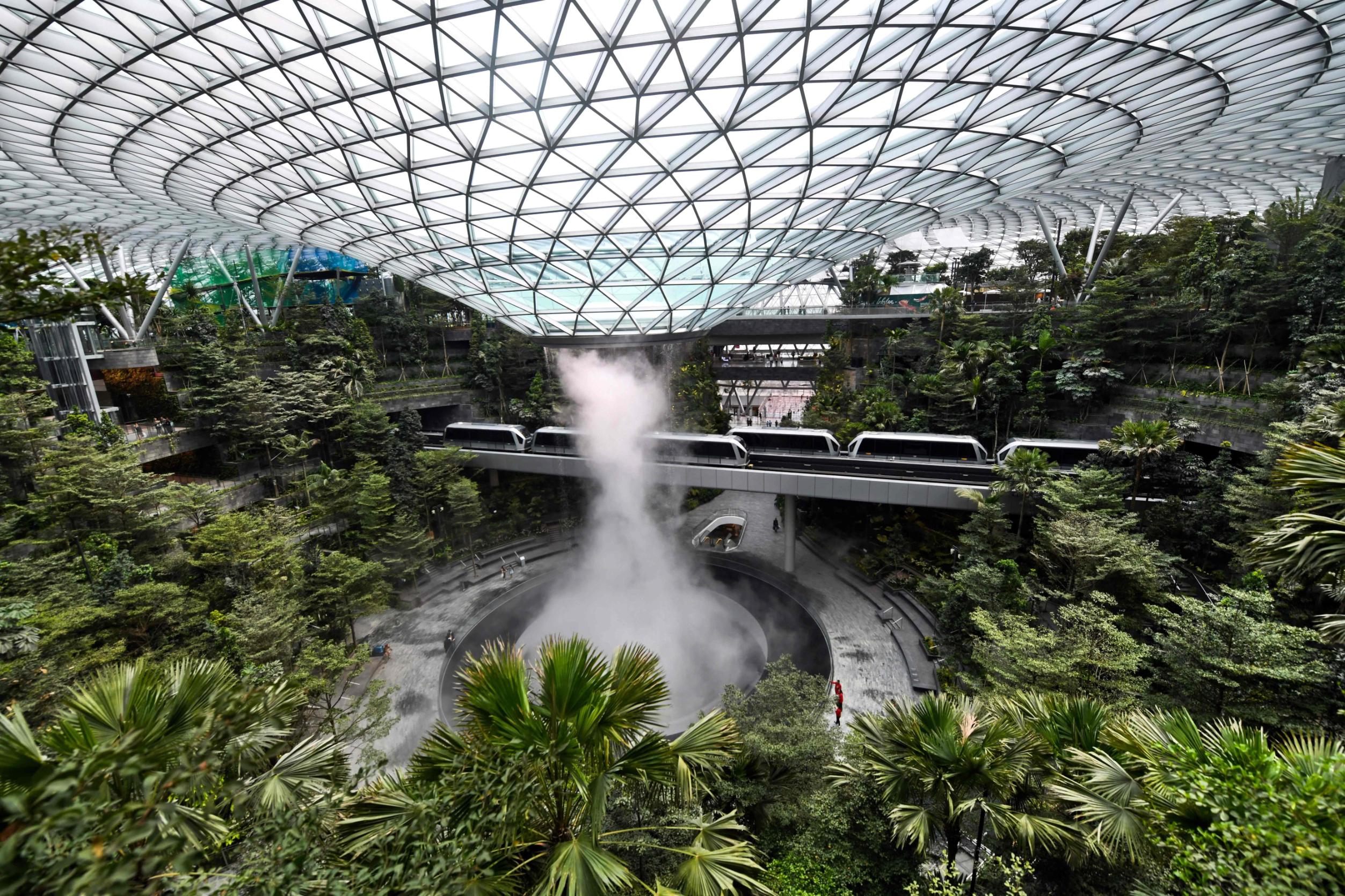 Singapore mở "siêu" nhà ga hiện đại tại sân bay Changi - 3