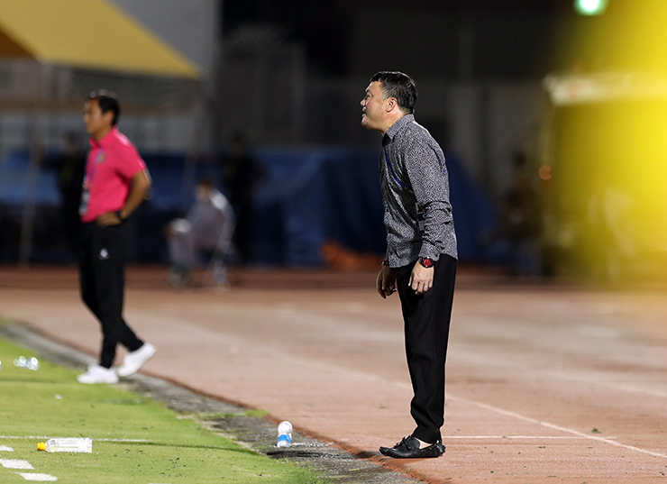 Dàn huyền thoại bóng đá Việt Nam đấu trí đầy cảm xúc ở "chung kết ngược" V-League - 3