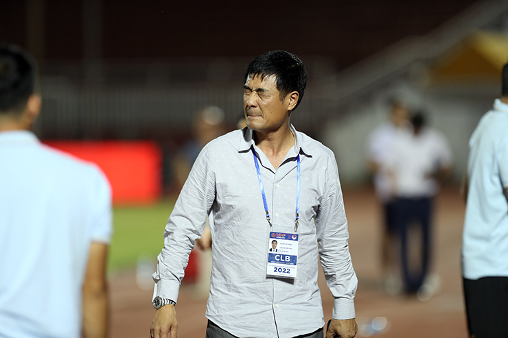 Dàn huyền thoại bóng đá Việt Nam đấu trí đầy cảm xúc ở "chung kết ngược" V-League - 14