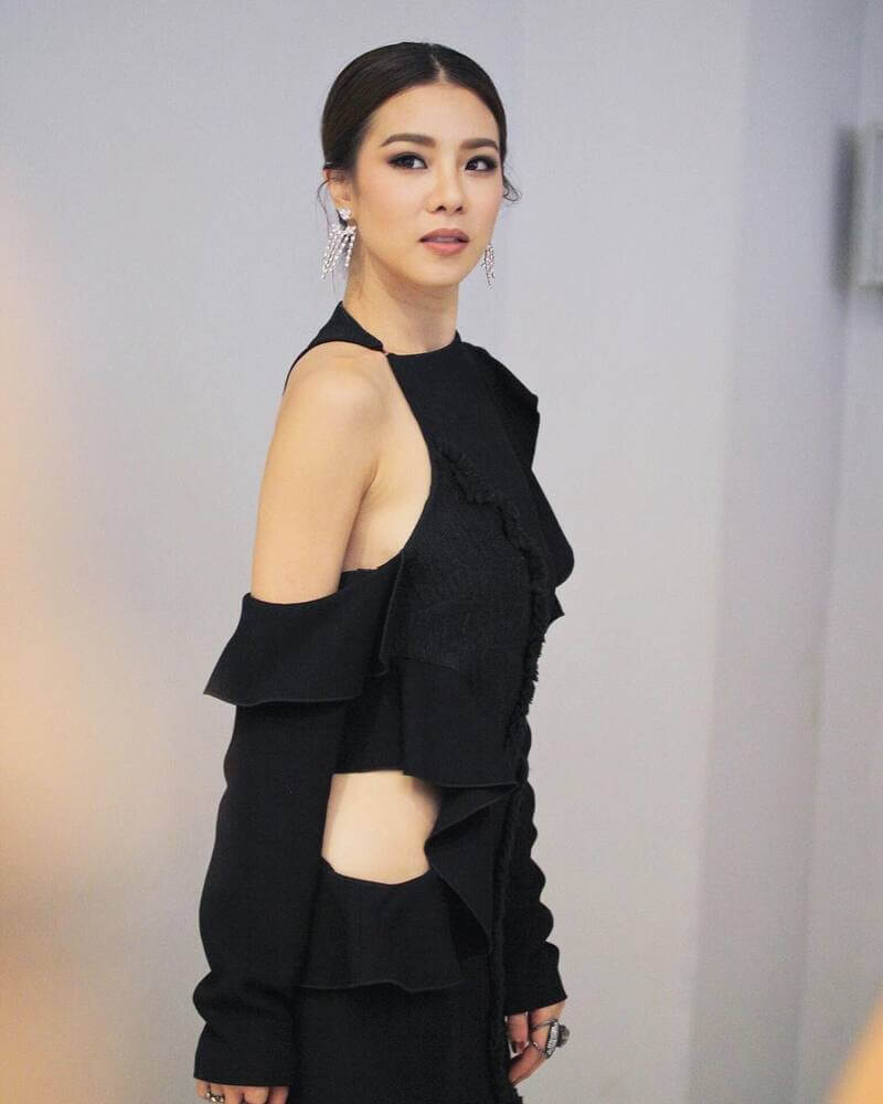 Không phải Bee Namthip, Cris Horwang là super judge thứ 3 của The New Mentor - 2