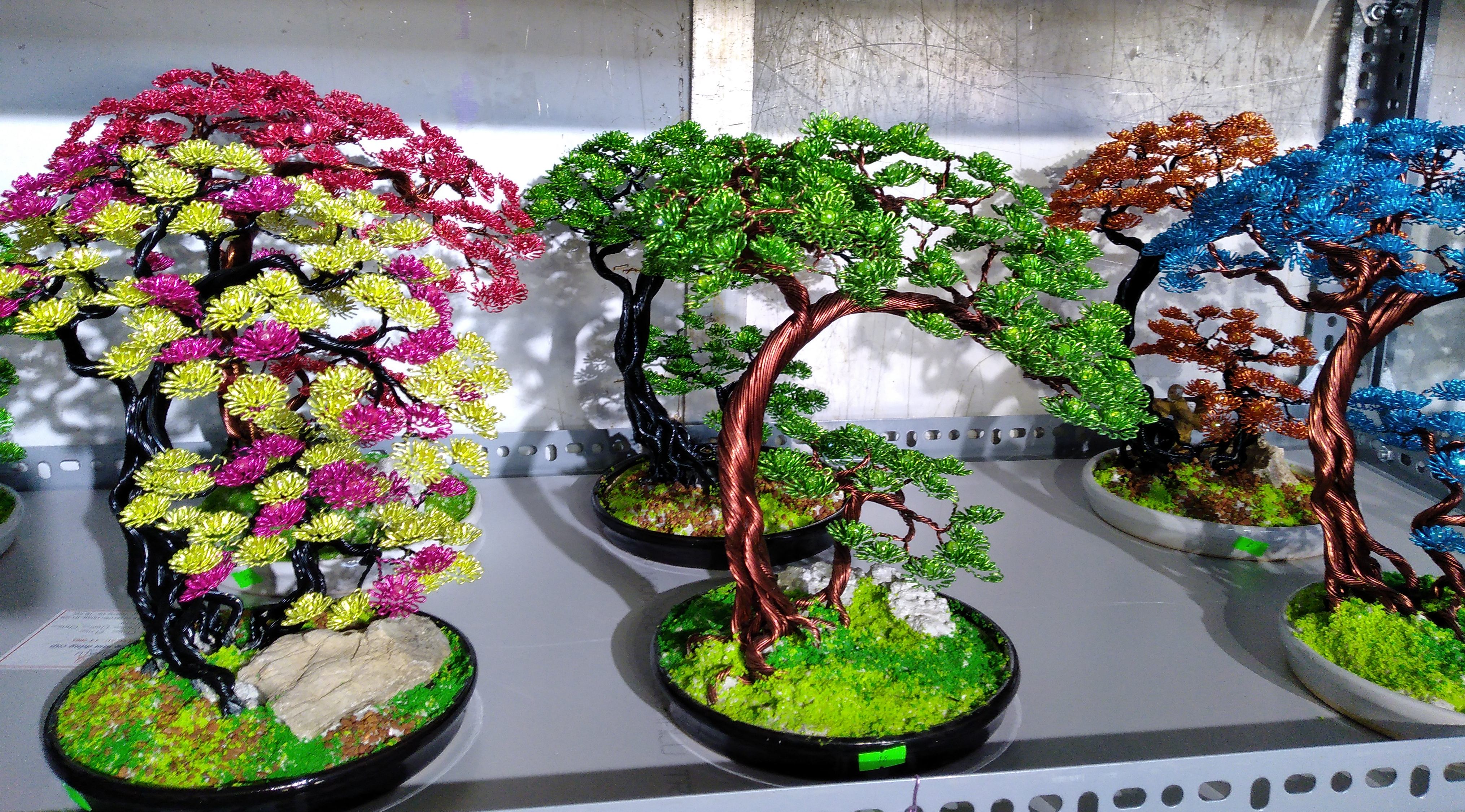 Kỳ lạ những cây bonsai... nhôm đồng tuyệt đẹp ‘hút hồn’ cả khách Tây - 3