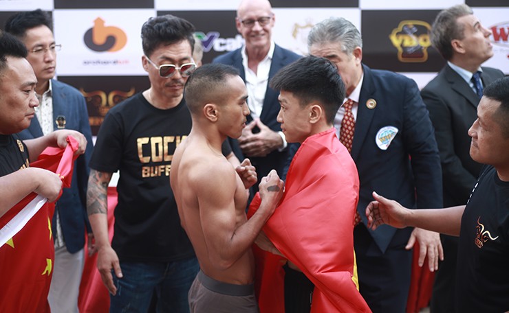 Đối thủ của Sẳm Minh Phát giấu bài, Văn Hải bị “cà khịa” ở giải boxing quốc tế WBO - 2