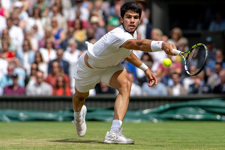 Alcaraz đăng quang rực rỡ tại Wimbledon, chấm dứt sự trị vì của Djokovic - 5